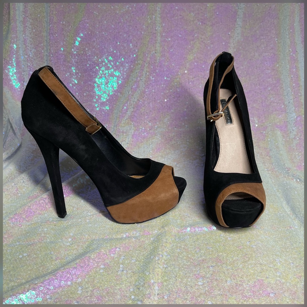 H by Halston Heel Black and Tan Peep toes